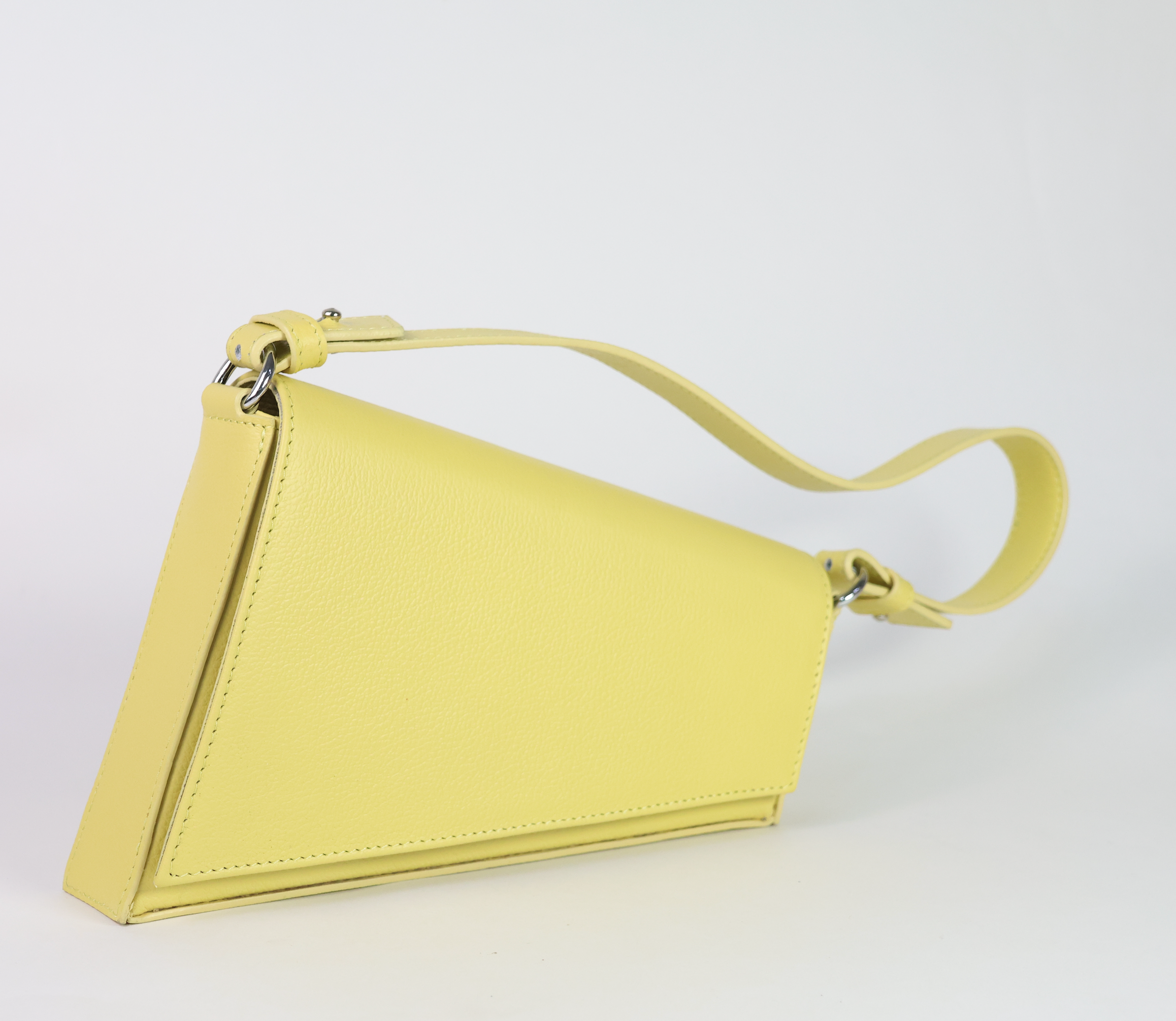 Asimetric Butter Yellow